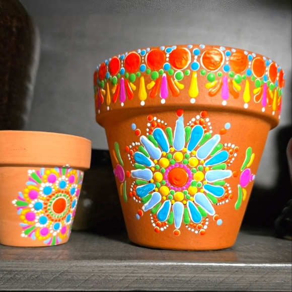 2 PC Handpainted Colorful Terracotta Pots Mandala Boho Hippie DotArt FolkArt - Picture 3 of 3